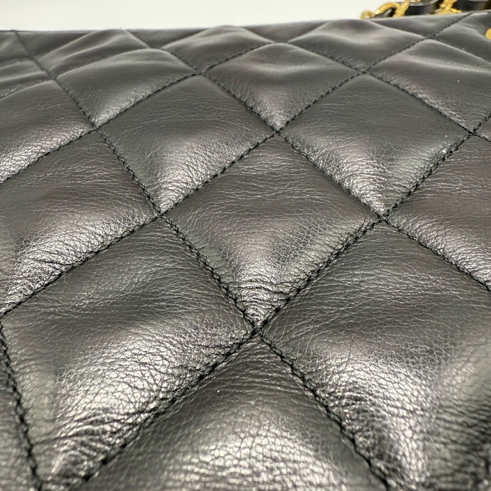 Chanel Dome 24 kt plated Vintage Shoulder Bag - Picture 8 of 15